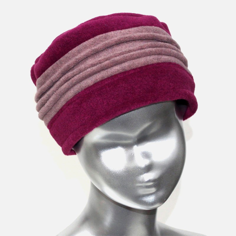 Chapeau, toque femme bicolore, Fushia et vieux rose en polaire. 3 plis. Taille unique. Fabrication française.