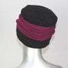 Chapeau, toque femme bicolore, noire et Fushia en polaire. 2 plis. Taille unique. Fabrication française.